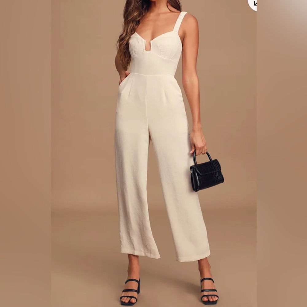 NWT Astr the Label Versailles Jumpsuit Size M
